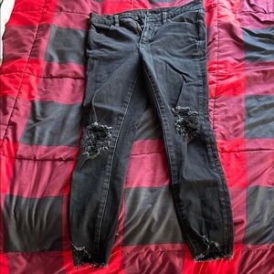 American Eagle Outfitters Black Skinny Jeans with Distressed Style